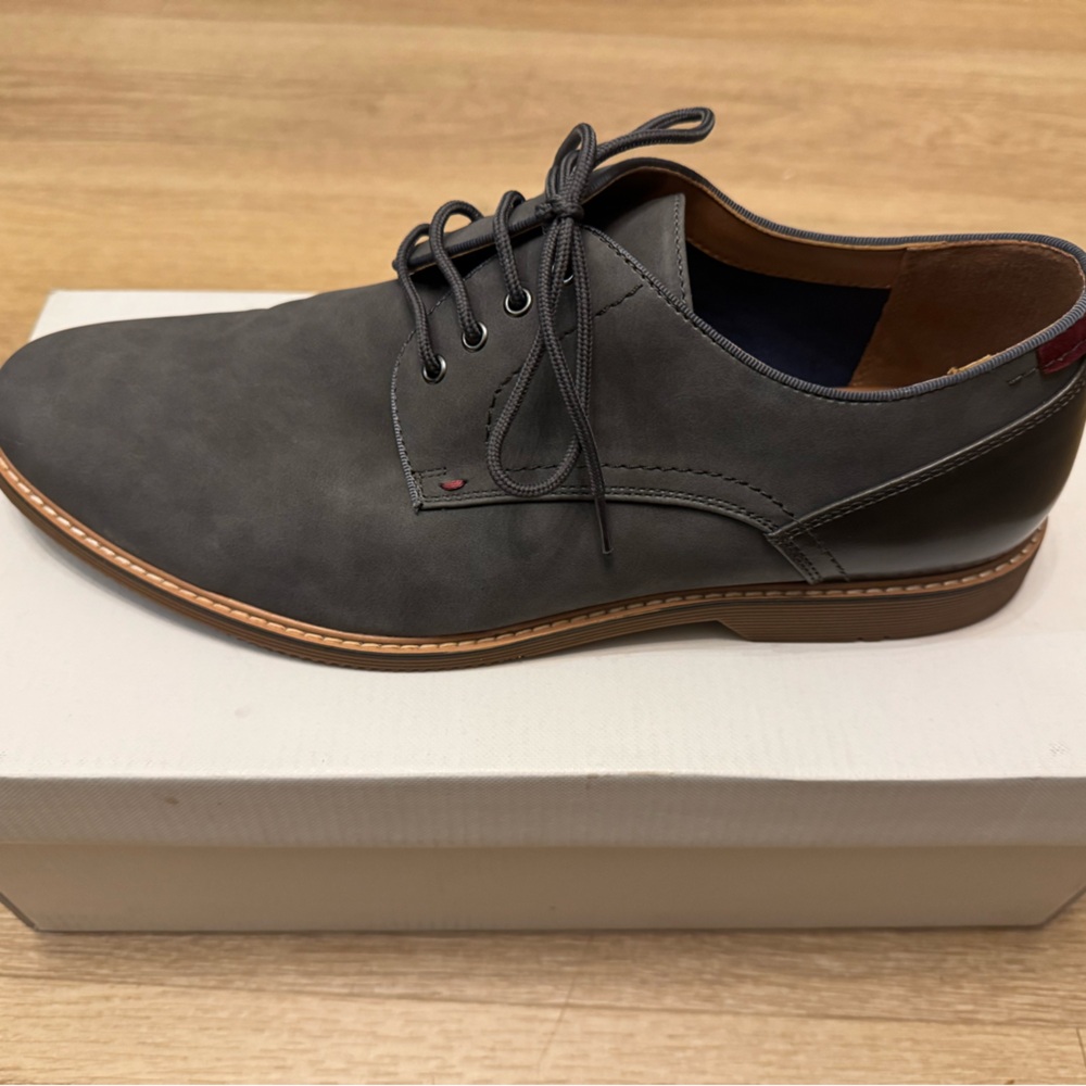 NIB - Steve Madden P-Ousted Oxford - 10.5